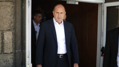Радев: Инциденти винаги е имало, няма нужда от промени в ръководството на НСО