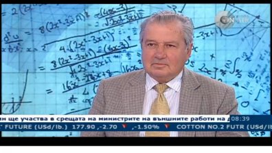 Трябва да се вдигне минимумът на образованието в България