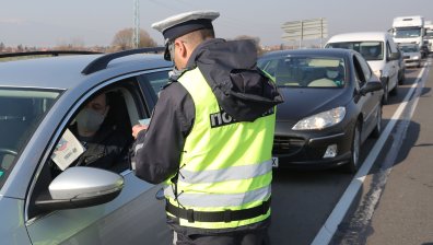 МВР: Установени са 28 пияни водачи и 11, които са употребили наркотици