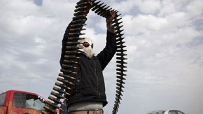 Италия призна бунтовническата власт в Либия