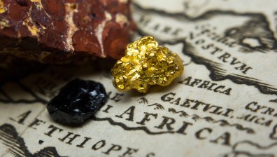 Как Русия финансира войната в Украйна със злато от Африка