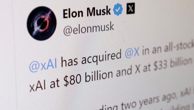 Илън Мъск продаде X на друга своя компания за $33 млрд.