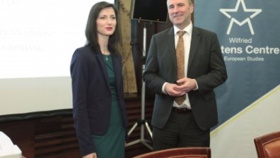 Западните Балкани се споразумяха: Роумингът поевтинява