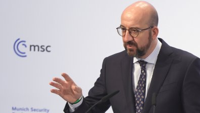Мишел: Не може да предлагаме маслинова клонка, докато Русия продължава да трупа войски