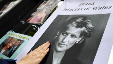 Уилям и Хари почетоха паметта на принцеса Даяна отделно