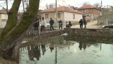 В навечерието на Богоявление калоферци се подготвят за мъжкото хоро