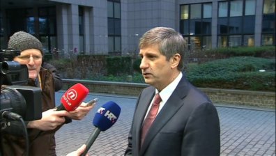 Хърватия трябва да коригира прекомерния си дълг до април