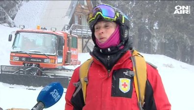 Слагат проследяващи устройства на кучетата спасители