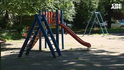 Държавата ще осигурява детегледачи на работещите родители