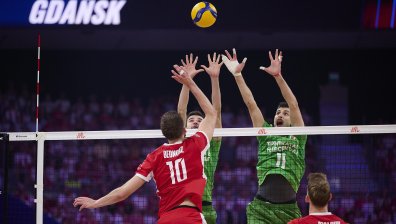 България с изключителен успех над Полша с 3:2 гейма