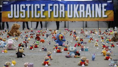 Украинчета "изчезват безследно" след принудителен лагер в Крим: Организация движи отвличанията?