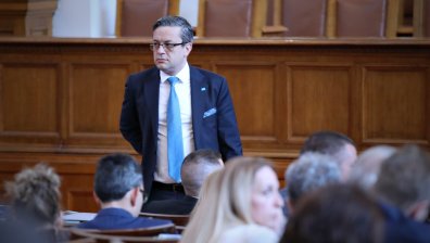 Биков: Без ГЕРБ няма решение на кризата, коалицията сама се счупи