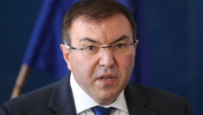 Костадин Ангелов: Призовавам Тагарев незабавно да уволни Мустафа Емин