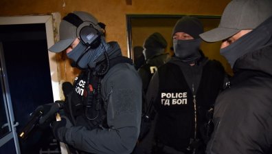 Спецакция на ГДБОП: Трима арестувани за трафик на хора и сексуална експлоатация