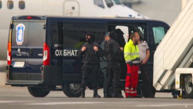 Екстрадираният Северин вече е в София, следват проби и разпити