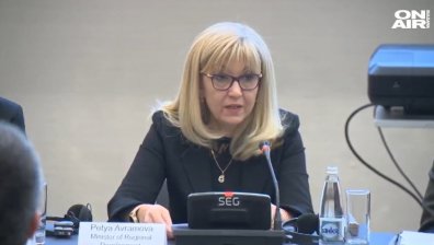 Аврамова: Тол таксите няма да оскъпят драстично стоките