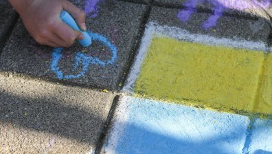 Ужас в Украйна: Майка се опита да продаде 6-годишния си син за 25 000 долара