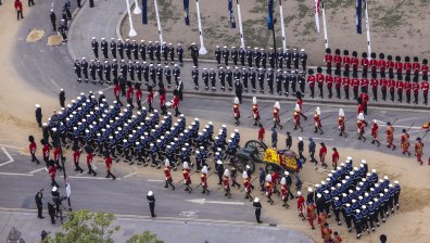 Архиепископът на Кентърбъри за Елизабет II: Малко лидери са получили толкова много любов