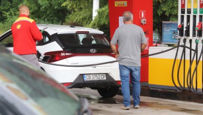 Не пестим от гориво: Въпреки високите цени потреблението не намалява