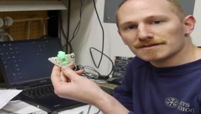 Инженер създаде игрови контролери за езика и седалището