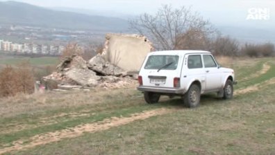 Бетонна плоча уби 12-годишно дете в Благоевград