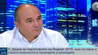Любомир Дацов: Възстановяването на икономиката вече е видимо и през работните места