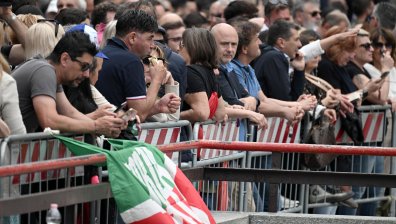 Италия се прощава със Силвио Берлускони
