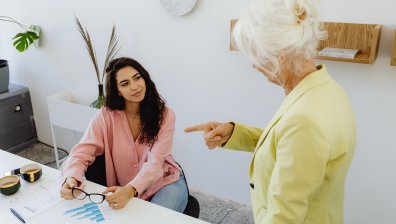 Младежката безработица у нас намалява, но по кой критерий Нидерландия ни бие тотално?