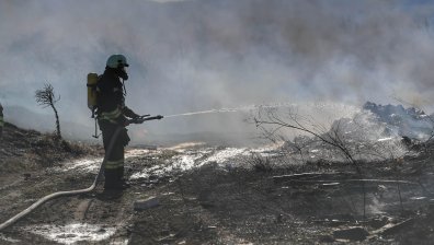 Загасиха 39 пожара за денонощието, лъжливите повиквания са 3