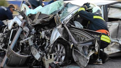 Двама ранени в катастрофа между 4 коли и ТИР на Северната тангента в София