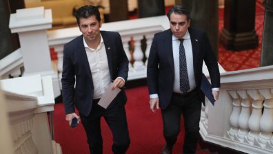Решаваща позиция: ПП-ДБ казва дали ще подкрепи кабинет на Мария Габриел