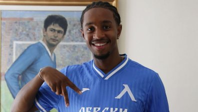 "Левски" подписа договор с Нейтън Олдър