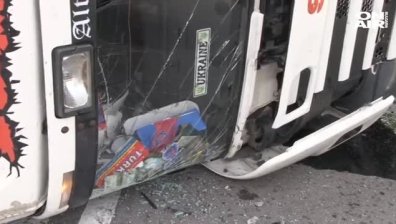 Пиян украински шофьор преобърна камион край Русе