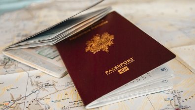 Mигранти, представили се за хандбалисти, са арестувани с фалшиви български паспорти