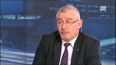 Оставките няма да решат проблемите в сектор "Сигурност", смята експерт