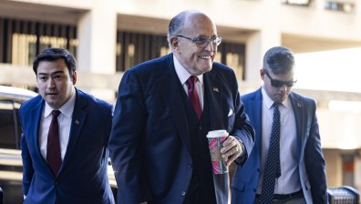 Бивш адвокат на Тръмп e осъден да плати $148 млн.