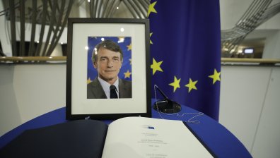 Радев за Сасоли: Беше истински защитник на европейските ценности и демокрация