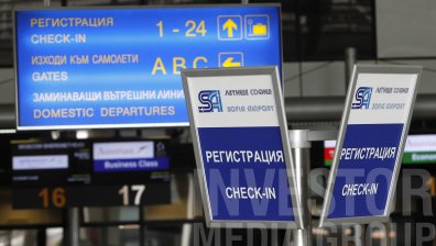 Натовареността на летище София се връща към нивата преди пандемията, изостават вътрешните полети