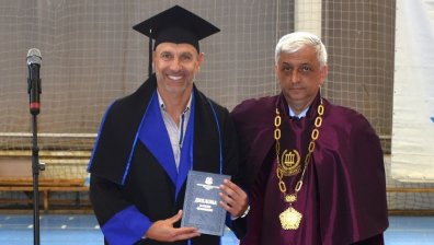 Мартин Петров се дипломира като футболен треньор в НСА