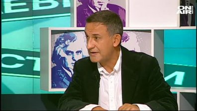 Политици и медии - кой не казва истината