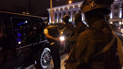 Разбиха престъпна група за трафик на хора и секс услуги в София