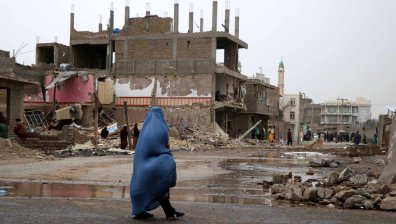 8 убити и 47 ранени при атентат с кола-бомба в Херат, Афганистан