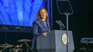 Камала Харис става първата чернокожа кандидат-президент на САЩ