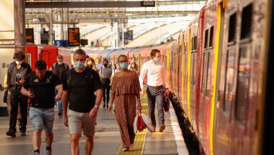 Първа глоба от 10 000 паунда за нелегално събиране във Великобритания