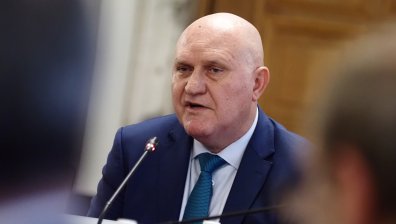 Повече практика: Министър Цоков представя промените в училищното образование