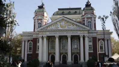Културните дейци на протест, настояват за диалог с институциите