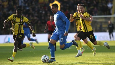 "Левски" с важен успех срещу "Ботев" (Пловдив): "Сините" победиха с 2:0