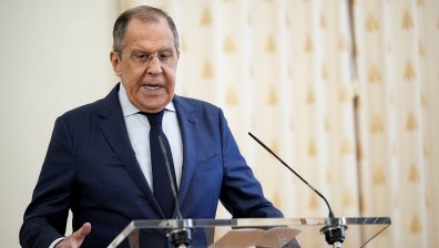 Лавров: Зеленски да представи формула за положението на руснаците в Украйна