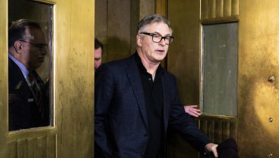 Съдебните проблеми за Алек Болдуин продължават, сдоби се с още едно обвинение