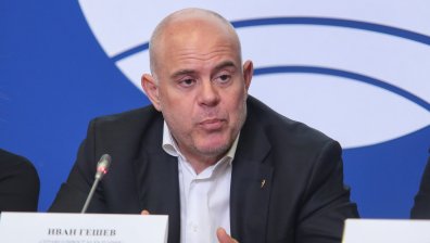 Гешев: Пазен е каналът, заради който беше задържана Петя Банкова